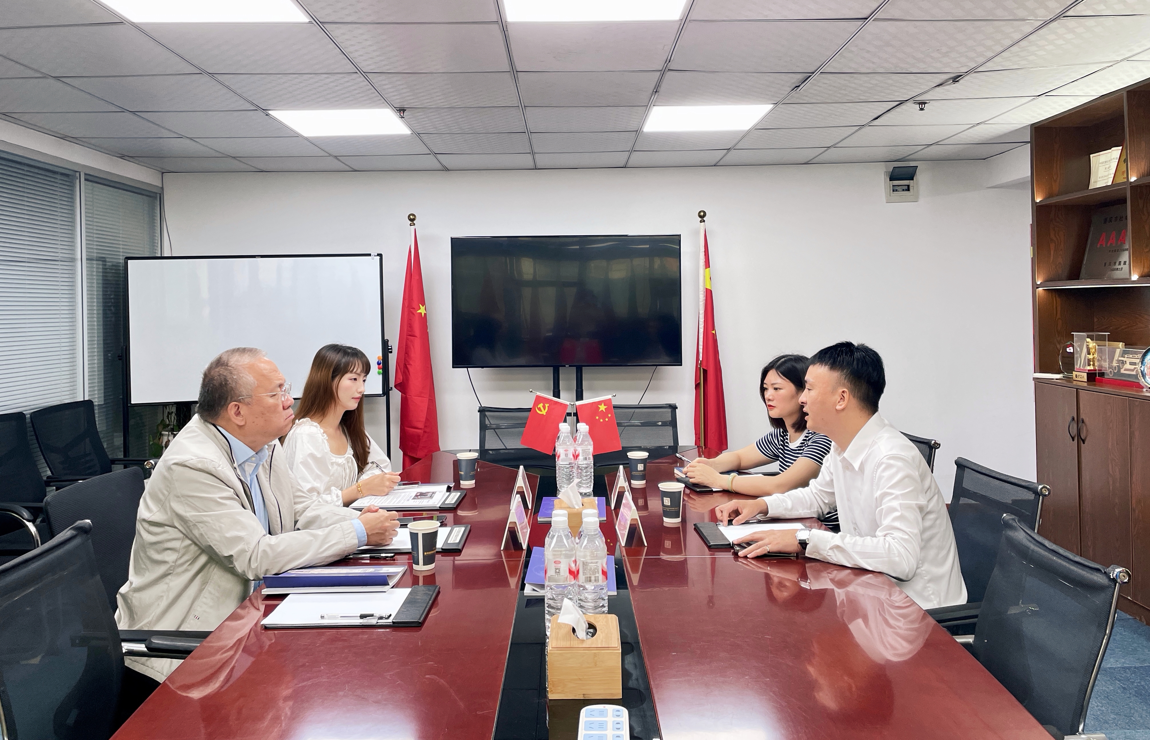 复旦大学教授郑长忠来我会交流